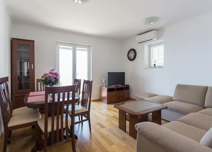 Jakov I Lucija Appartement *