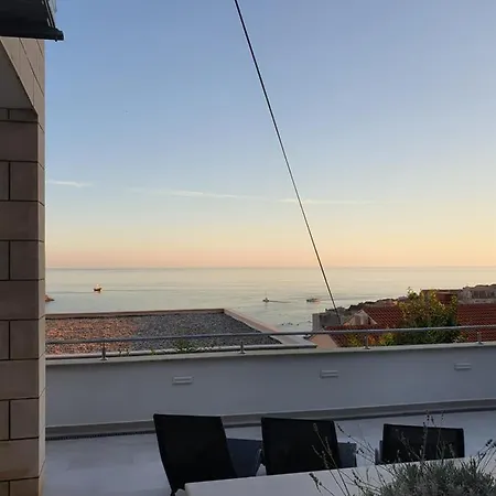 Jakov I Lucija - Sea View Terrace & Free Parking Dubrovnik