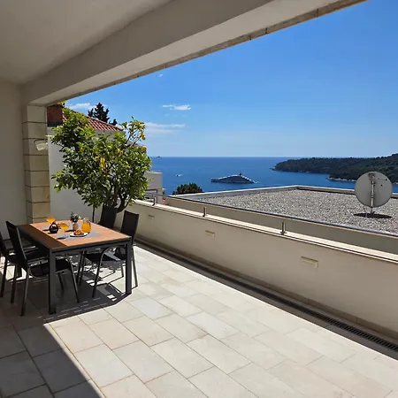 Jakov I Lucija - Sea View Terrace & Free Parking Apartman