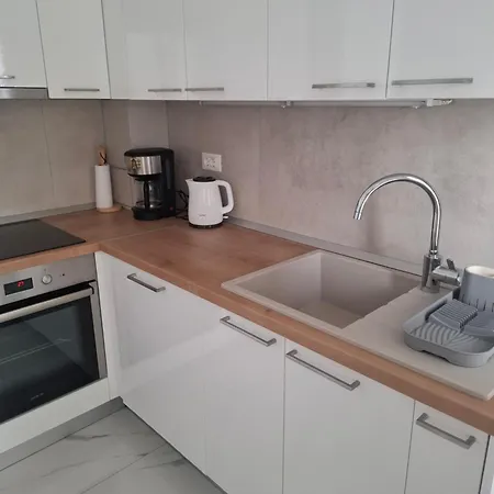 Jakov I Lucija - Sea View Terrace & Free Parking Apartman *