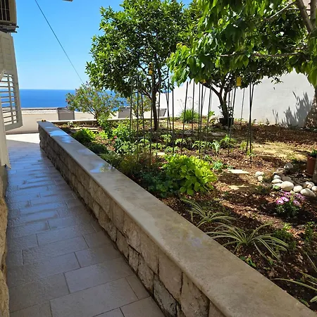 Jakov I Lucija - Sea View Terrace & Free Parking Apartman Dubrovnik