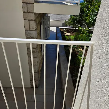 Apartman Jakov I Lucija - Sea View Terrace & Free Parking