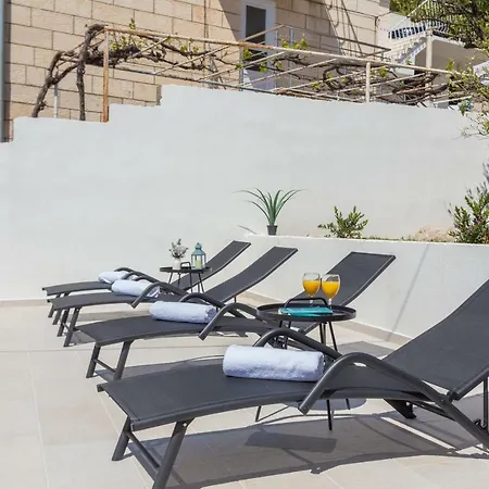Apartman Jakov I Lucija - Sea View Terrace & Free Parking *