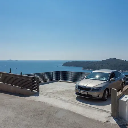 Apartman Jakov I Lucija - Sea View Terrace & Free Parking *