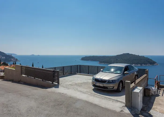 公寓 Jakov I Lucija *